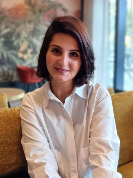 Over Özlem Sarac